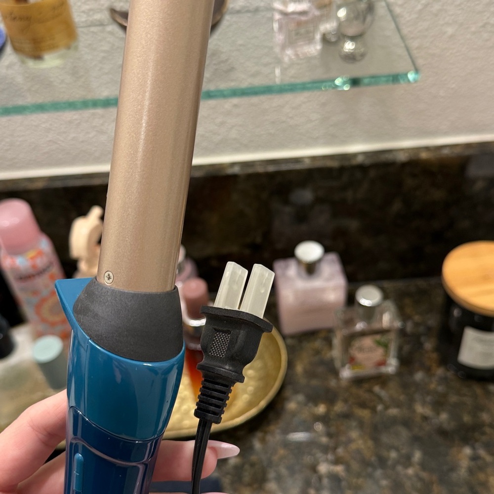 Remington Hair Curler - Picture 5 of 6